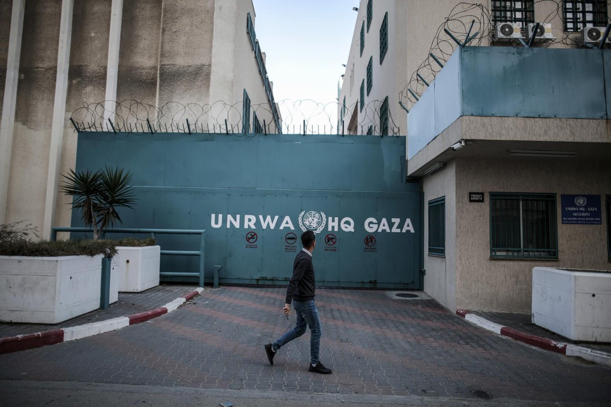 You may hear about a new UN report on @UNRWA's terrorist ties. Here are four things you ought to know: 1. The report was drafted by a panel headed by former French foreign minister Catherine Colonna, who—just weeks before she was appointed—publicly praised UNRWA and its