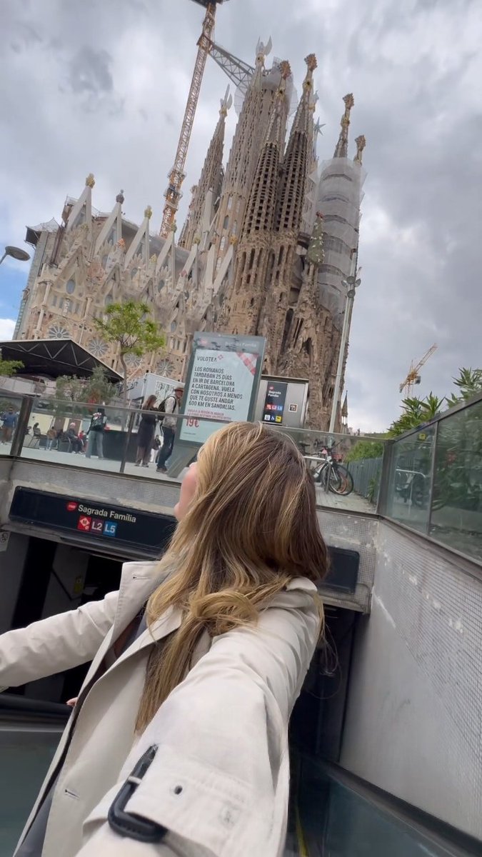 amandinha_btt's tweet photo. Acabou a viagem!! Foi lindo enquanto durou!! 🧡🇪🇸
@draameirelles #DocBar https://t.co/CsDwGyunKB