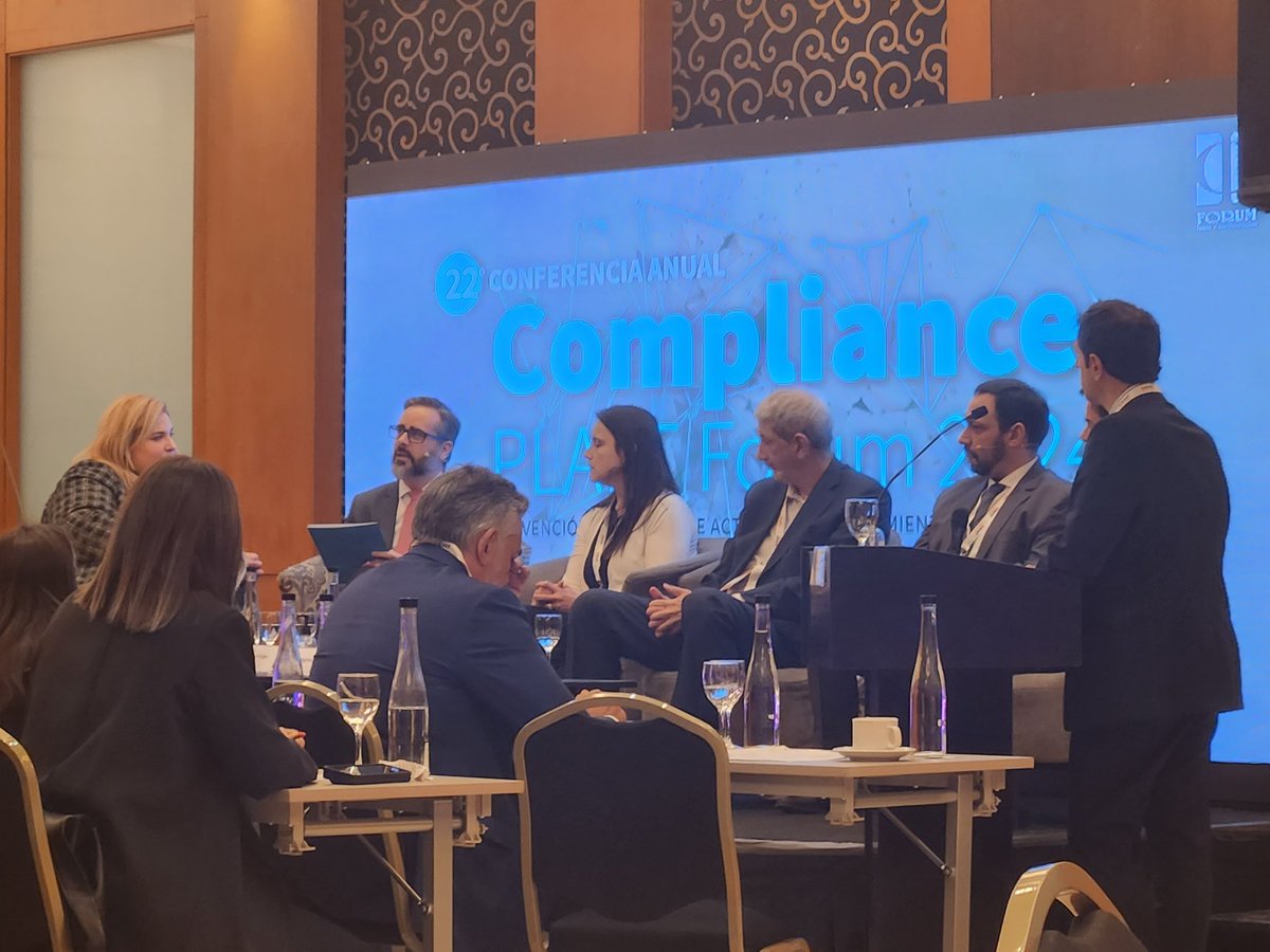 todocompliance2's tweet photo. Evento @forumeventos 22°conferencia anual Compliance PLAFT Forum 2024. https://t.co/cPyKN3EWY3