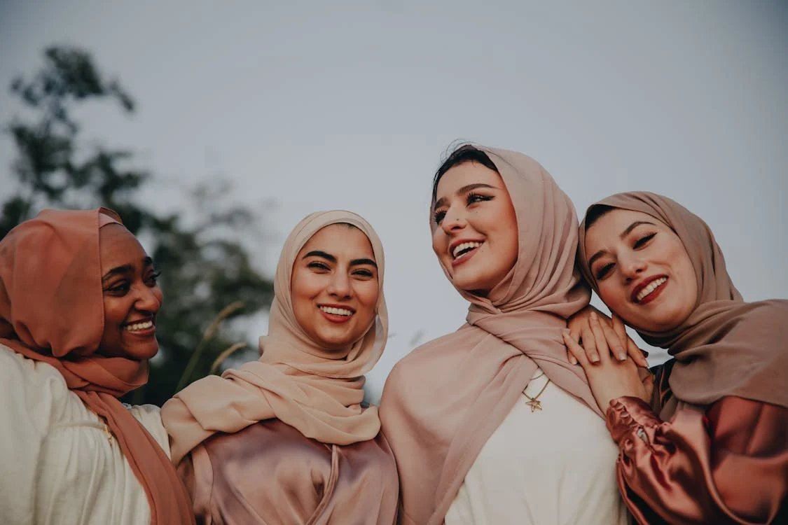 Oxford Human Rights Hub (@oxhrh) on Twitter photo Supreme Court of Pakistan Holds that the Courts Cannot Pass a Decree of Khula Without a Woman’s Consent
<a href="/RidaT_Law/">Rida Tahir</a> analyses the decision and its impact on women in Pakistan.
ohrh.law.ox.ac.uk/supreme-court-… Supreme Court of Pakistan Holds that the Courts Cannot Pass a Decree of Khula Without a Woman’s Consent
<a href="/RidaT_Law/">Rida Tahir</a> analyses the decision and its impact on women in Pakistan.
ohrh.law.ox.ac.uk/supreme-court-…