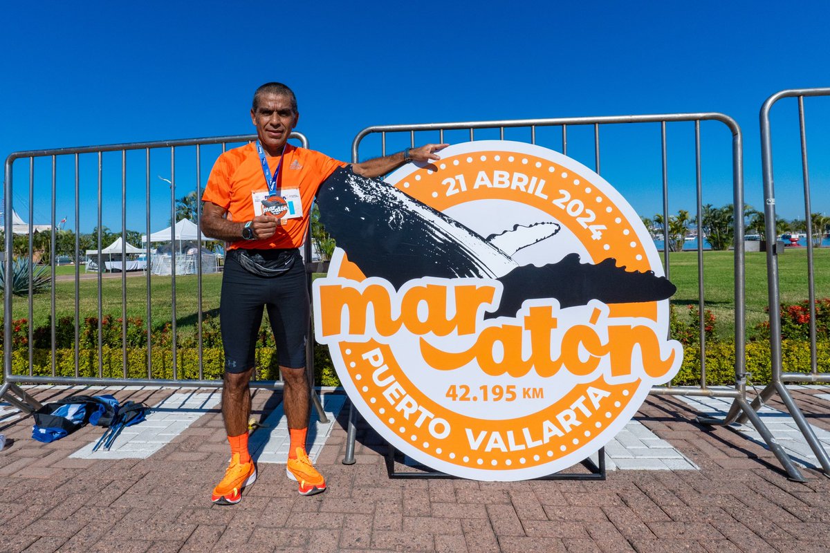 PuertoVallarta's tweet photo. El domingo pasado, Puerto Vallarta se llenó de pasión con el maratón. ¡Revive esa emoción! 🏃♂️🎉
.
Rediscover the intensity of last Sunday’s Puerto Vallarta marathon. Don’t miss out on the excitement! 🎉🏃♂️
#PuertoVallarta #EsParaMi #maraton #run #runner #sundayfunday #beach #family