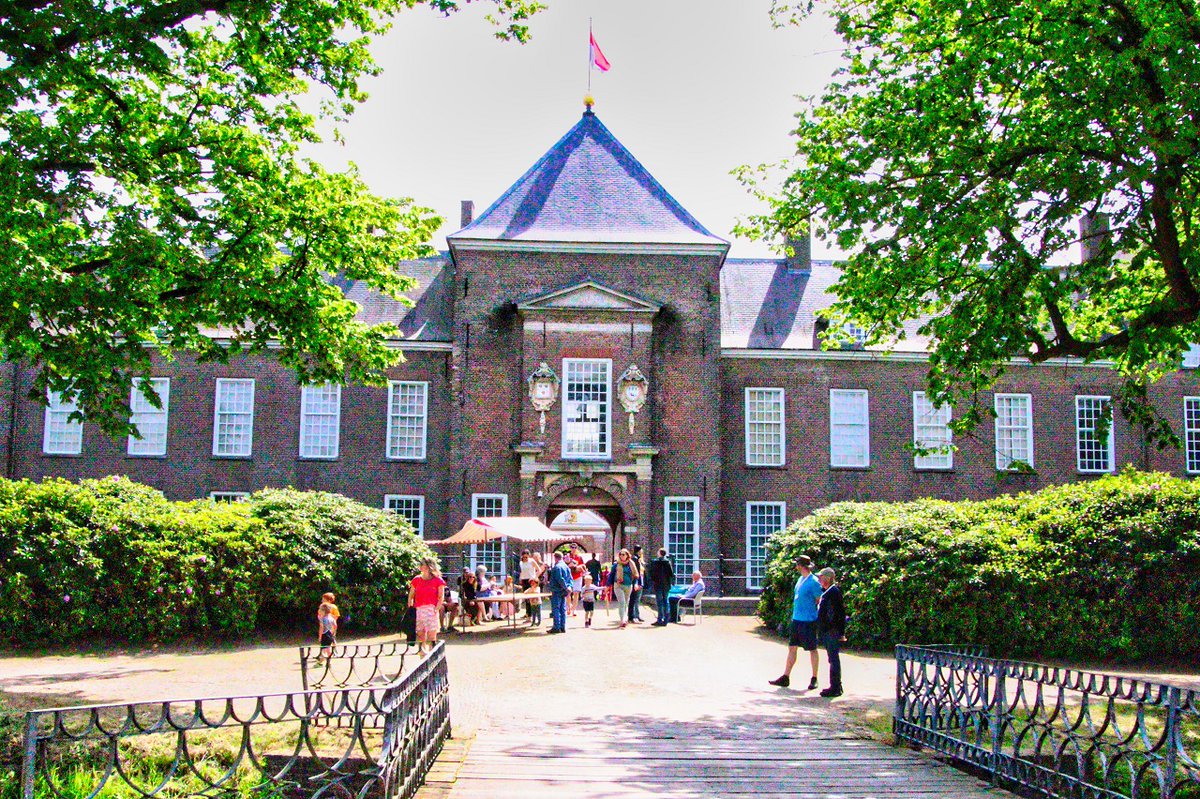 rtvhorizon's tweet photo. Vertier voor jong en oud op kasteel Heeze
Lees verder op https://t.co/zr9pyr4vfZ https://t.co/iTbmpm4GSl
