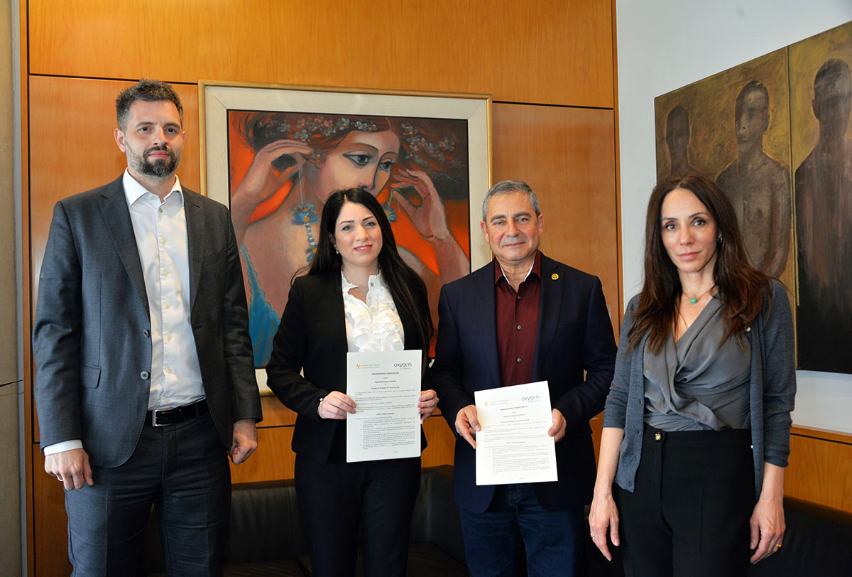 📣Με μεγάλη χαρά ανακοινώνουμε ότι το <a href="/UCYOfficial/">University of Cyprus</a>  και το Oxygen for Democracy ανανέωσαν το μεταξύ τους Μνημόνιο Συνεργασίας. Στο πλαίσιο της συνεργασίας είναι και η συνδιοργάνωση του Cyprus Forum, που θα πραγματοποιηθεί φέτος στις 3 και 4 του Οκτ. '24 στη Λευκωσία.