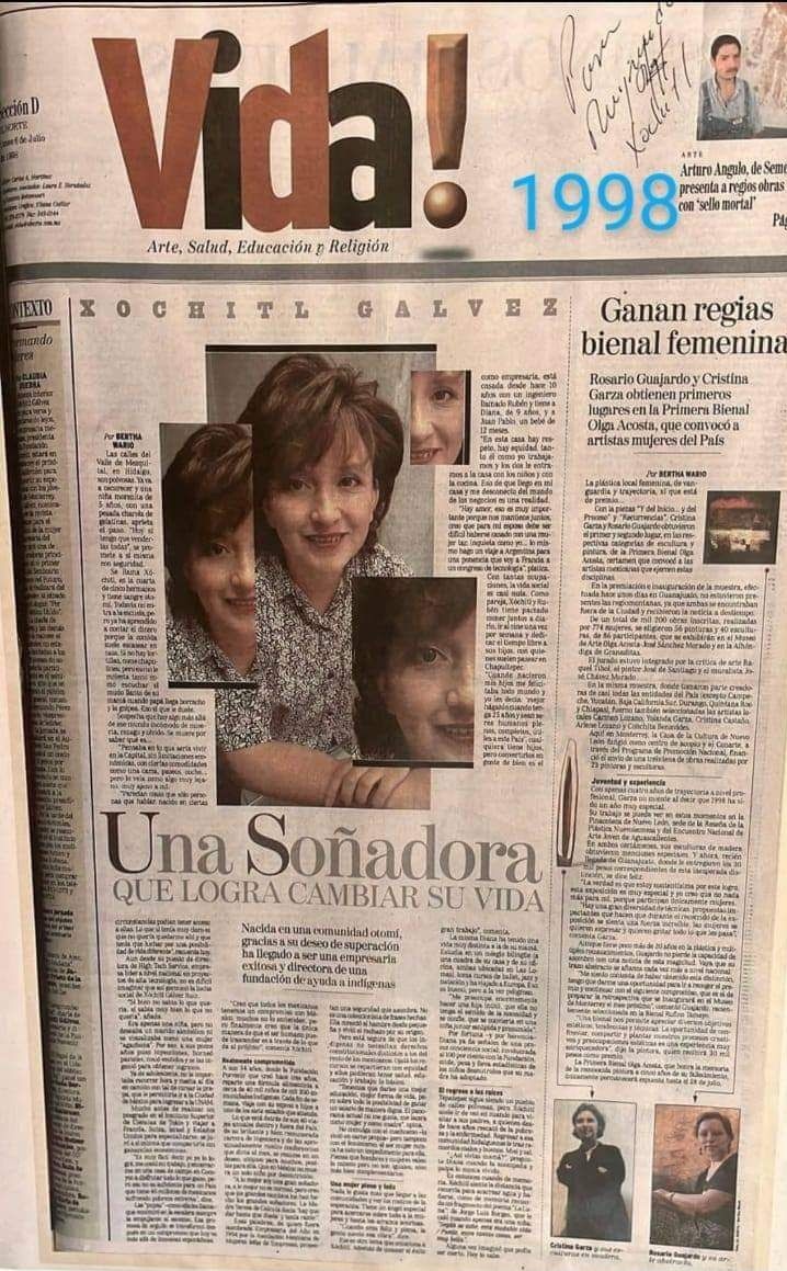 Una tía me pasó esta foto, un suplemento del periódico El Norte que data de 1998. Autografiado por la misma @XochitlGalvez EJEMPLO de MUJER! UnaSOÑADORA que logra CAMBIAR su VIDA. Por eso #MiVotoParaXochilt8 🫰🏻🩷