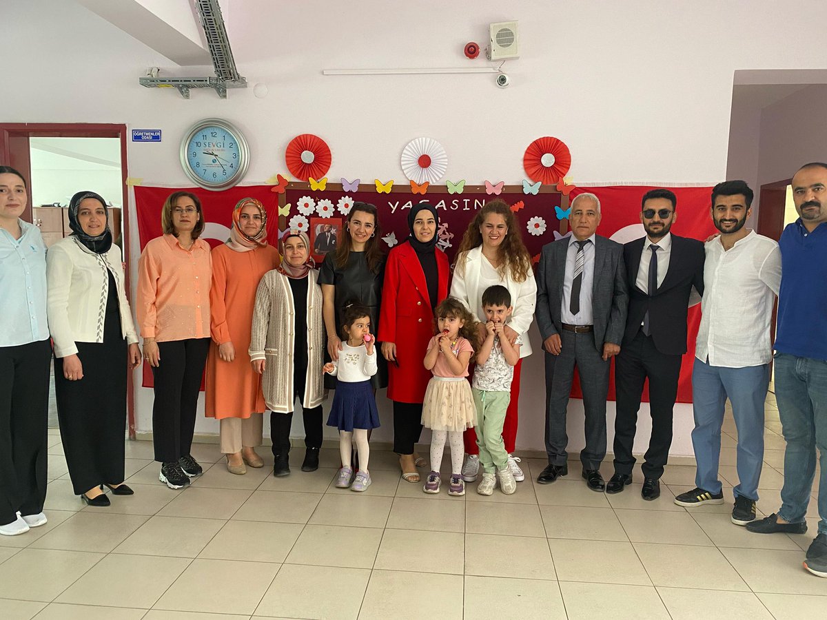 KomushanO's tweet photo. 23 Nisan Ulusal Egemenlik Ve Çocuk Bayramını coşkuyla kutladık.
@YazIlce 
@KILINSadun 
@MalatyaMem https://t.co/kBQ8Ibgr5K