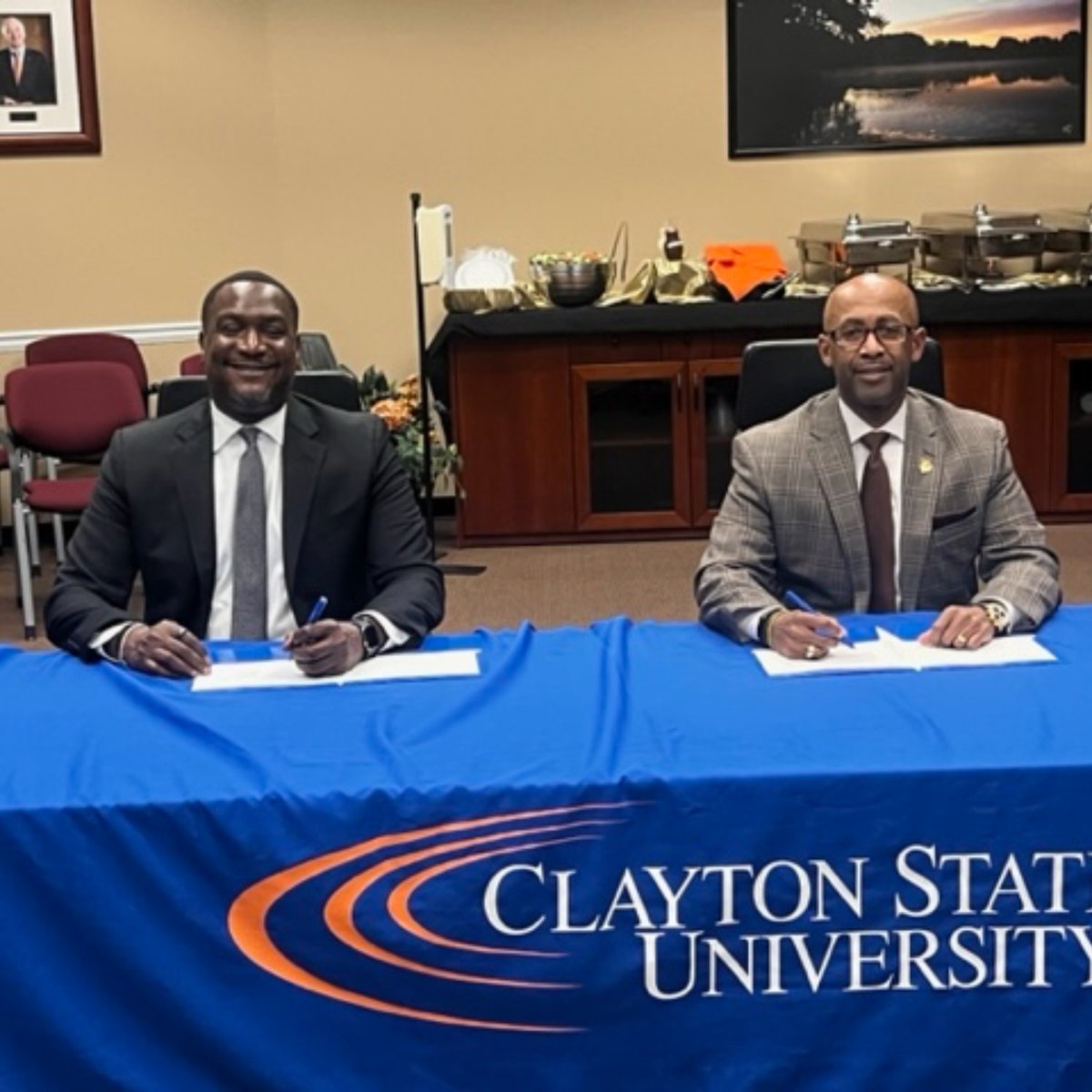 CIS of Atlanta has partnered with Clayton State University to provide wrap-around support to alumni making the leap to campus life. The partnership will serve as a model for helping CIS of Atlanta alums succeed in post-secondary environments and graduate with minimal to no debt.