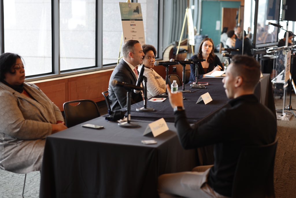 Had a great time moderating a lively discussion on community engagement at the Healthy NY Summit last week (with folks from @SOMOSCare, @NYCDisabilities, @CenterLightPACE) Thank you for the invite @CityAndStateNY