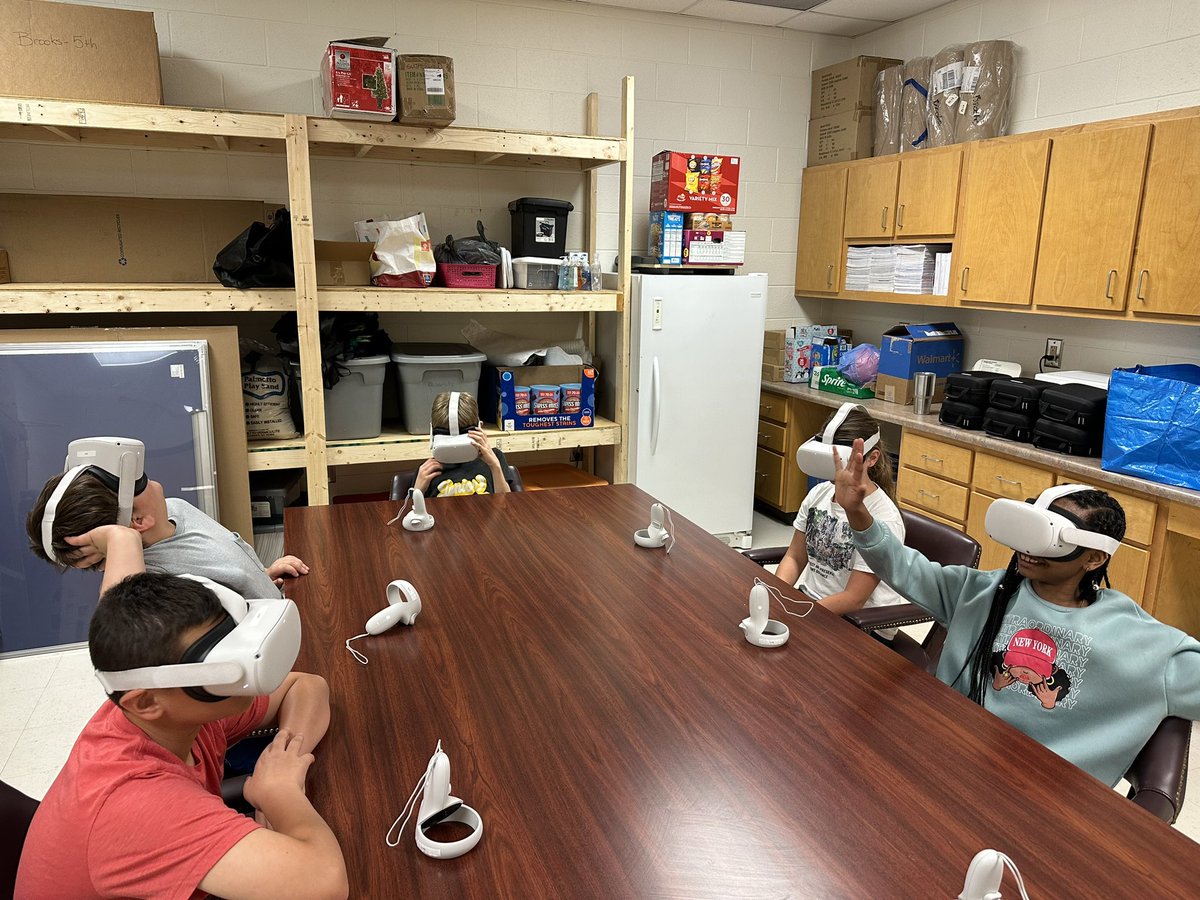 Dr. Phil Sykes tweet media