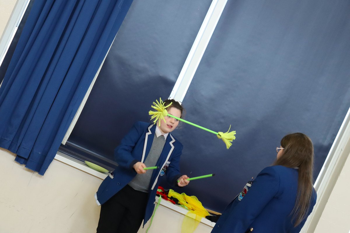 Our KS3 form classes were ring-leaders in earning merits, so we thought it was only fitting to bring in the circus to town and let them clown around with a circus skills workshop! 🤡🎉 A huge thank you to Malachy Kelly for teaching them some new tricks! 🎭🎪
