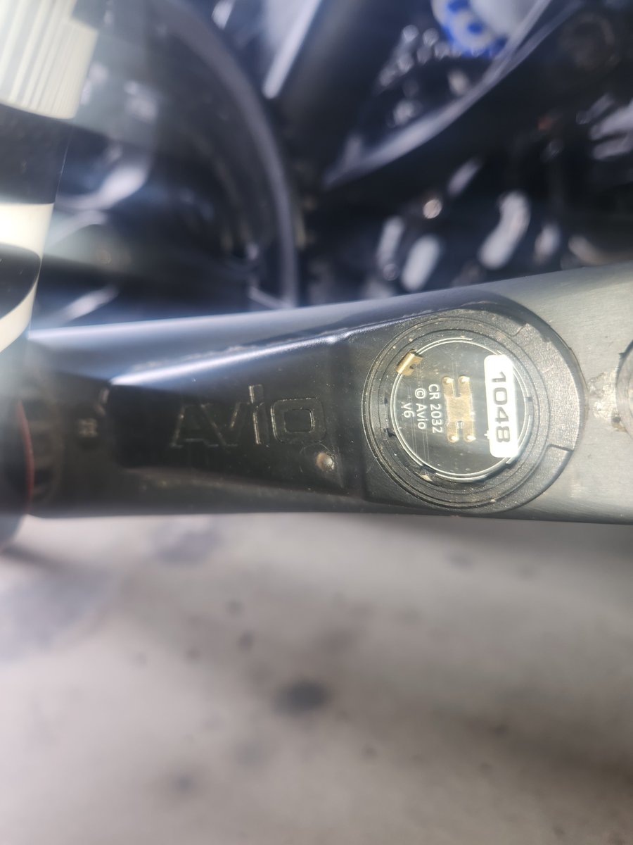 phillytobinlfc's tweet photo. @AvioSports do you sell battery covers for your powersense power meter as I've bought a 2nd hand bike with a power meter fitted but it doesn't have a battery cover? https://t.co/lTZBSqA6yk