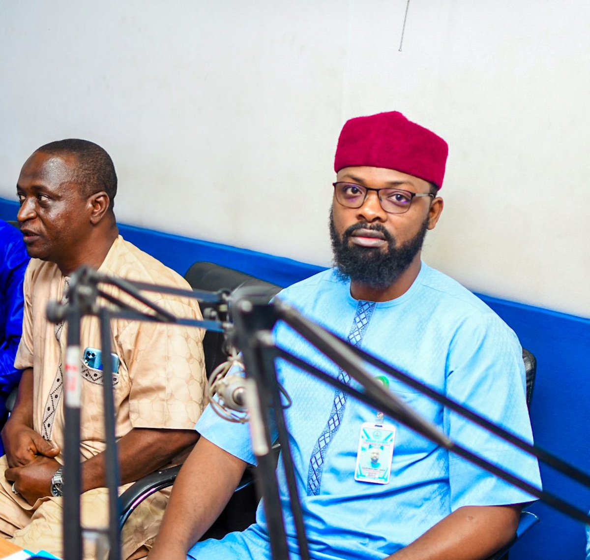 Earlier today, Executive Secretary Sulayman Abu-Bakr @NupeMufasa and his @NiCareHealth team were on Crystal FM 91.3FM, Minna, to discuss the operations and activities of the Agency and raise awareness about the importance of healthcare insurance for the residents of Niger State.