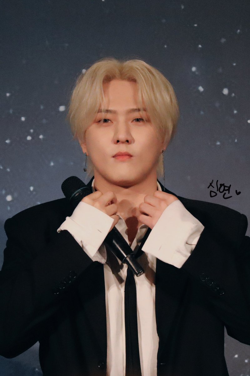 kwaisumyin's tweet photo. 20240420 DK(김동혁)- NAKSEO FANSIGN ASIA TOUR in TAIPEI🦋
❤️ @D_dong_ii 

#iKON  #donghyuk #DK #아이콘 #ドンヒョク #동혁 #김동혁 https://t.co/uf4lZcybPD