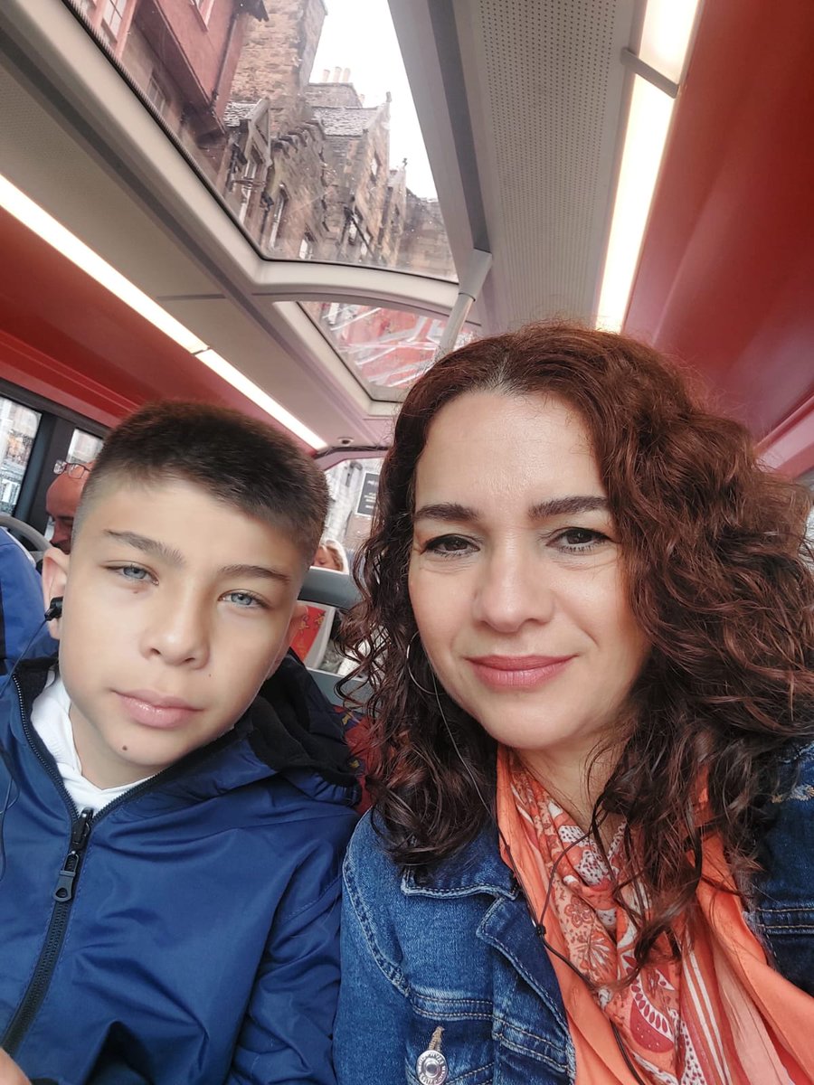 Annem canım yan yana olmayı, sarılmanı, Anne demeni, sesini, tonunu, bakışlarını, kokunu nasıl özledim anlatamam🥺💙
#isiasortakdavamız