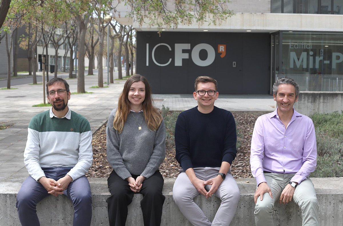 📝Researchers at @ICFOnians, together with international collaborators, report a new method that achieves for the first time valley polarization in centrosymmetric bulk materials in a non-material-specific way. Study in @Nature ICFO News👉bit.ly/3w709L6 #OPTOlogic