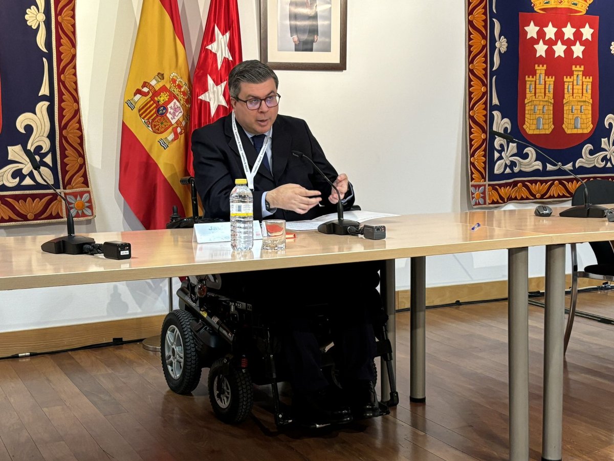 🔵Acto 🗣️Javier Font, presidente de @Fundacion360AP insiste que 'no hay mejor ahorro que una buena inversión' para conseguir que el modelo de #autonomíapersonal sea un hecho. #discapacidad #asistentepersonal