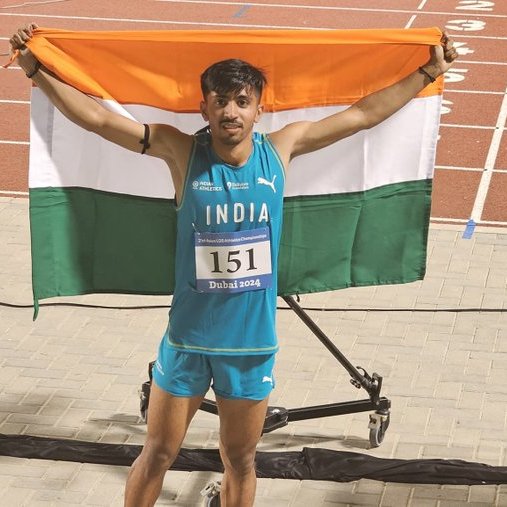 4️⃣ th of the day! 🇮🇳🔥 Medal shower continues at U-20 Asian Athletics Championship as Priyanshu grabs 🥈in men's 1500 with a timing of 3:50.85 🏃🙌 #Athletics