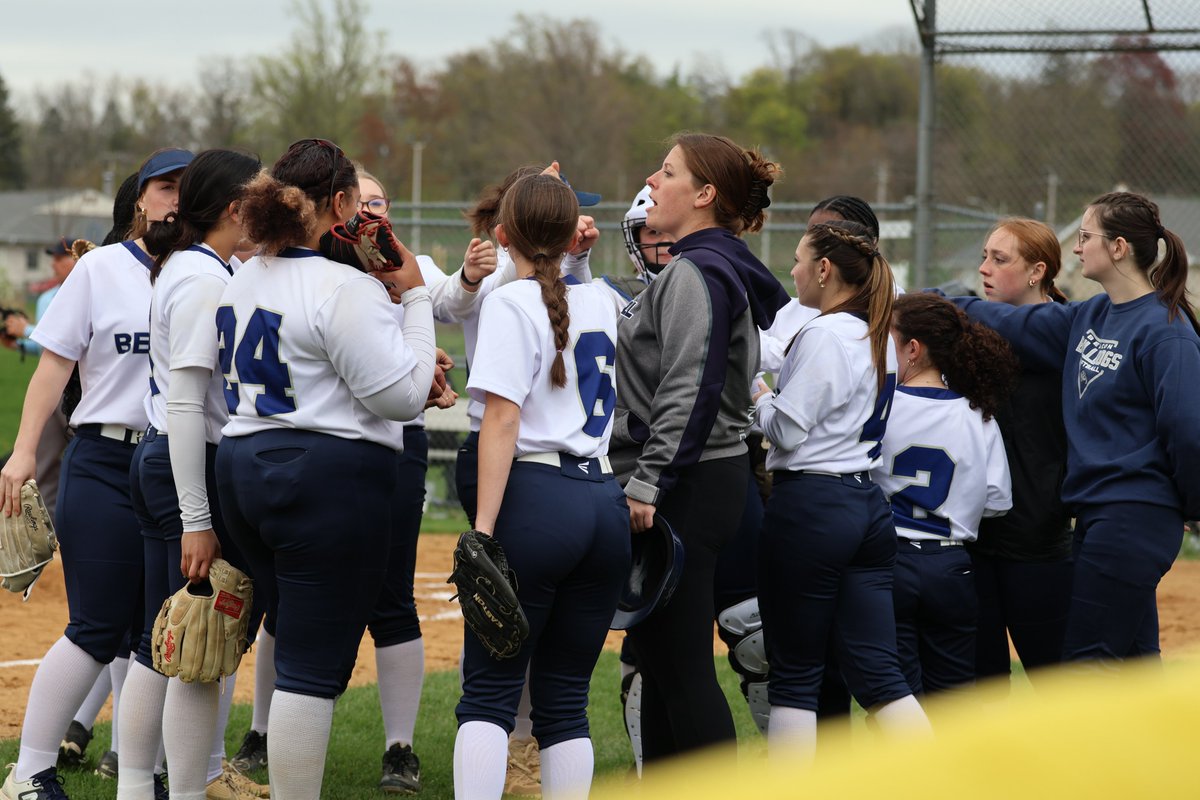 CoachOriani's tweet photo. Sometimes coaching is more than just what you do on the field. Sometimes it's about teaching the girls some life skills. Hitting homers and Jumping cars. 🥎💙 https://t.co/SGwdR979Mz