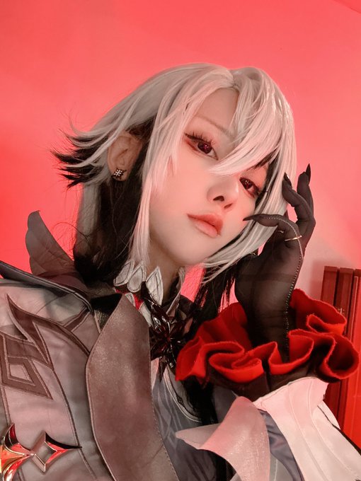 Twitterのコスプレ画像15