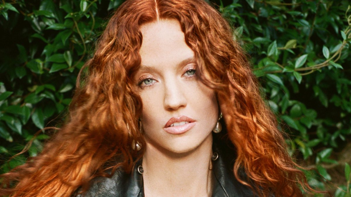 Jess Glynne “on the mend” after being knocked to the floor by runaway horse in central London
