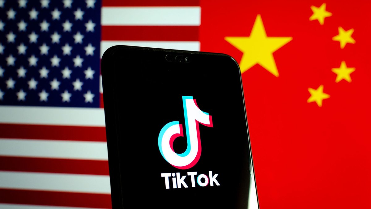 President Joseph Biden signed into law an aid package that also starts the clock on #ByteDance either divesting from #TikTok or the social media service will be banned in the U.S. But the company says it will challenge the 'unconstitutional' law in… bleedingcool.com/tv/tiktok-ban-…