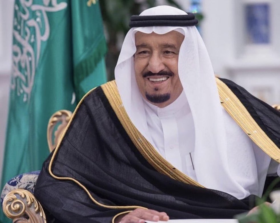 #خادم_الحرمين_الشريفين 
#الملك_سلمان_بن_عبدالعزيز 
اللهم احفظه بحفظك

لا بأس طهور إن شاءالله 
اجر وعافية بإذن الله