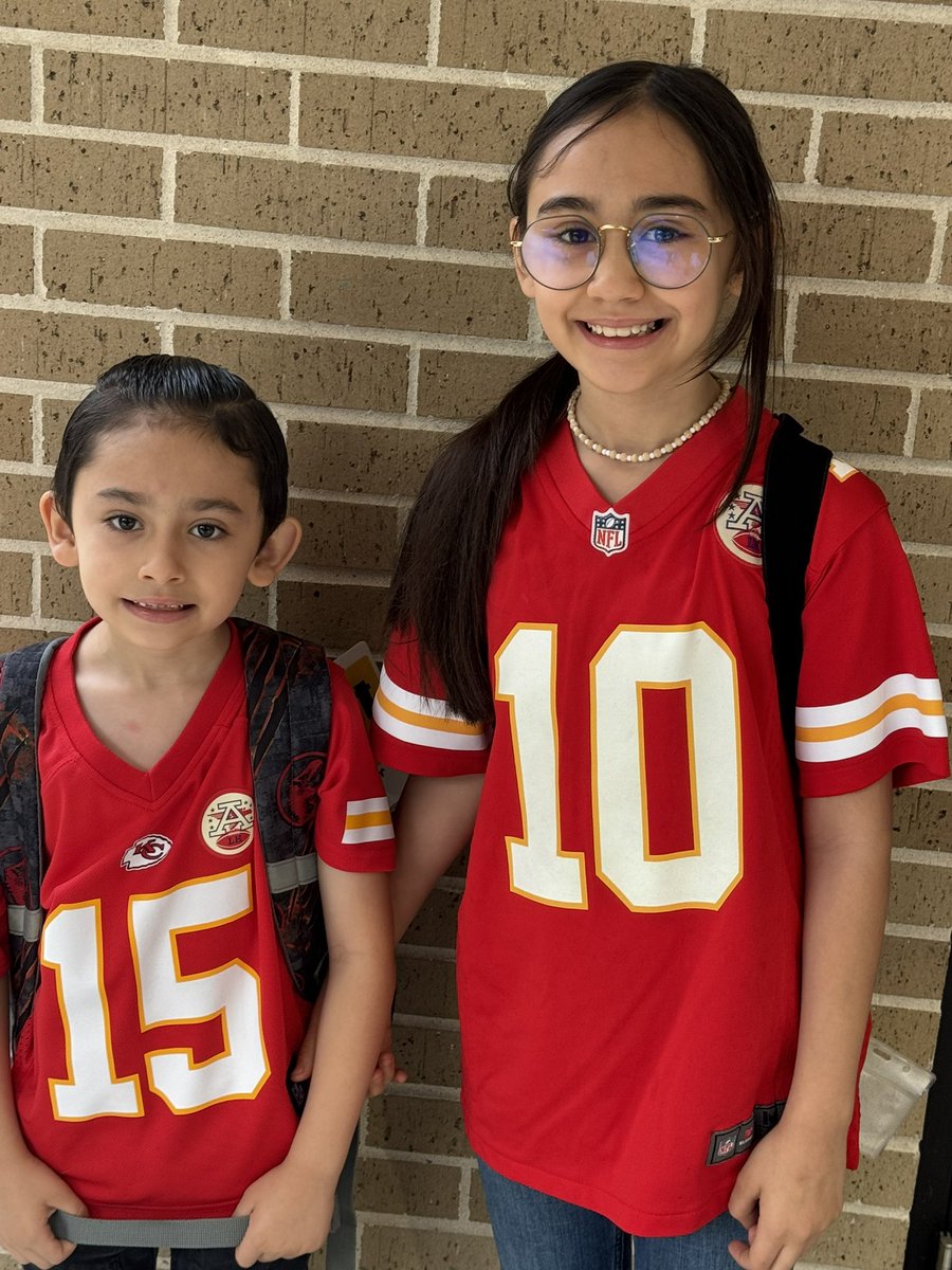 Hailey Elementary tweet media