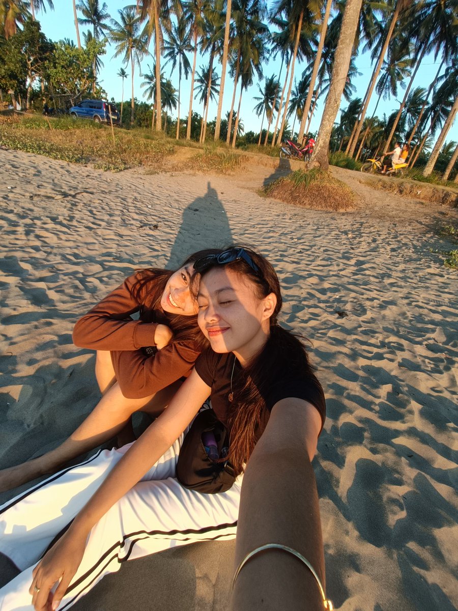 itssureyou__'s tweet photo. Sunset with you 🌅🫶🏻 https://t.co/HMyUisPQY1