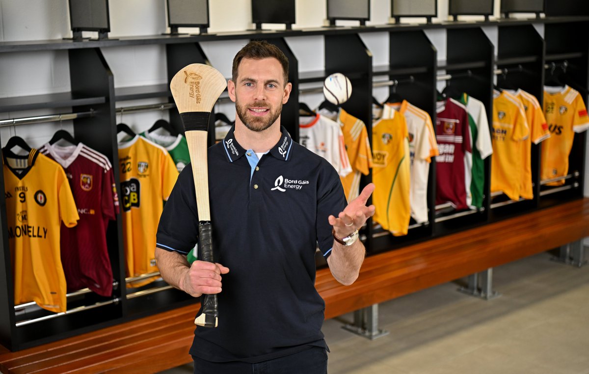 BGEGAA's tweet photo. Today we launched the @BordGaisEnergy GAA Legends Tour Series of @CrokePark for 2024 🙌 Thanks to Cork football legend Bríd Stack, our Director of Energy, Marketing & Data Catherine Lonergan, Uachtarán Chumann Lúthchleas Gael Jarlath Burns & Antrim hurling legend Neil MacManus for launching this year's series! Find out more: https://t.co/yHXOY1ENbr