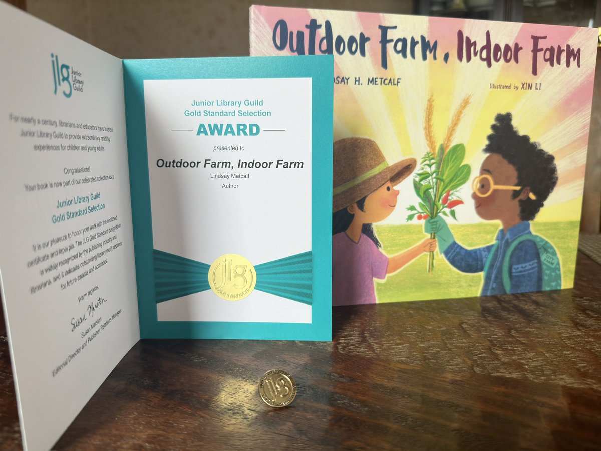 In honor of this lovely book mail from @JrLibraryGuild, I’m celebrating with a #GIVEAWAY! Sign up for my newsletter by Friday for a chance to win a signed copy of OUTDOOR FARM, INDOOR FARM (US entries only). Newsletter signups: lindsayhmetcalf.com/#foobox-1/0