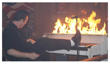 JASONJAMESUSA's tweet photo. BURNIN' ah Piano on The TEXAS STATE LINE / "JASON JAMES"
#LetItRip #CrankItUp #BurninItDown #ThisIsJasonJames #Rocker https://t.co/E5CI2aFopP