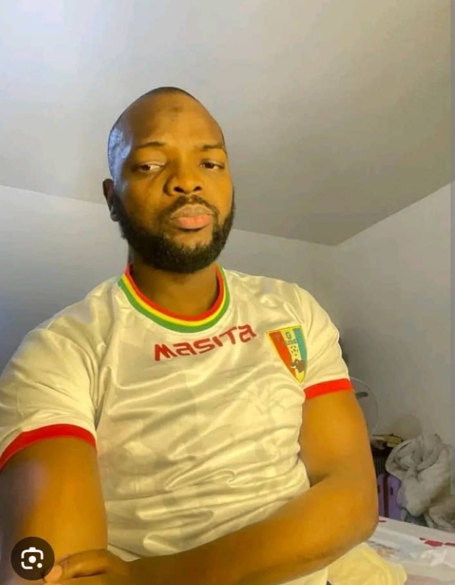 L’activiste Guinéen Djibril Agi Sylla ne doit pas être extradé en Guinée par Bassirou Diomaye Faye et Ousmane Sonko en cadeau au chef de la junte Mamady Doumbouya.
Vos activistes qui attaquaient Macky Sall n’ont jamais été extradés.
<a href="/GuineeBuzz/">Guinee Buzz</a> <a href="/MaixSOME/">Maix SOMÉ</a> <a href="/vieuxmko/">Mamadou Ismaila KONATE</a>