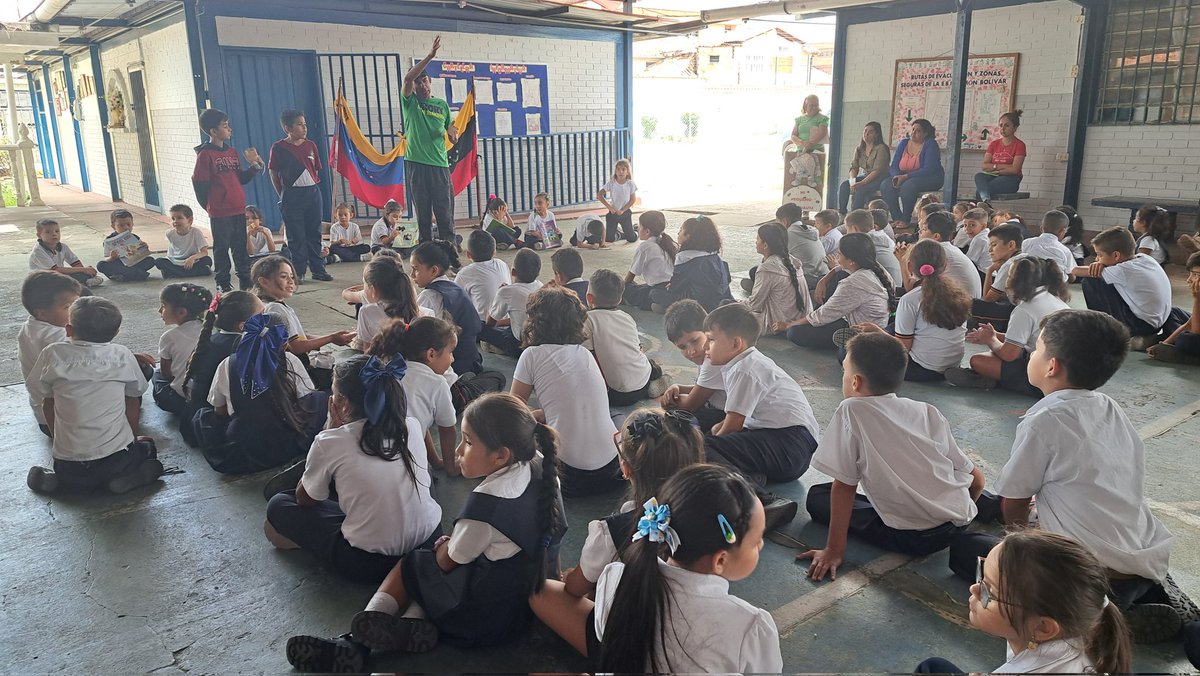 En deporte se conversa sobre los juegos tradicionales, señalando que son parte de nuestra cultura y tradiciones de un lugar, dependiendo del juego, permitiendo a los niños y adultos compartir y fortalecer lazos comunitarios #VivaElDeporte <a href="/Berzabethg1/">Berzabethgandicaoficial</a> @MPPEDUCACION