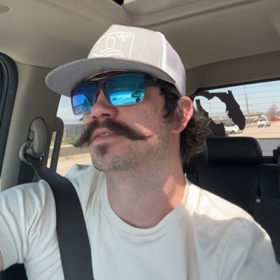 ShowerSnaps's tweet photo. #NewProfilePic https://t.co/rOnS2lha5v