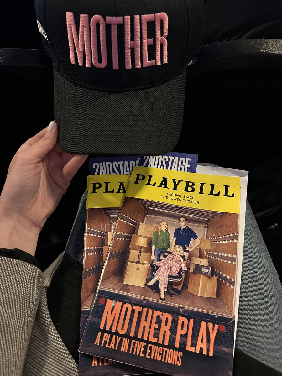 Emily Creighton tweet media