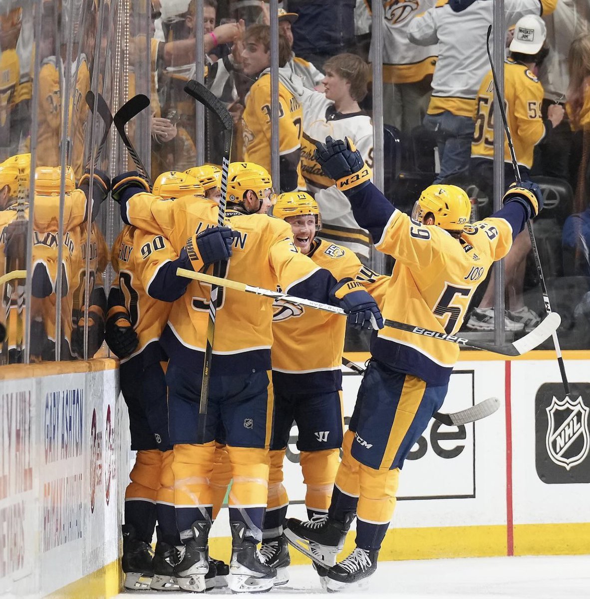 Cheer on the @PredsNHL in the 2024 @NHL Stanley Cup Playoffs with FREE outdoor viewing parties! 🏒🏆️ nashvillelifestyles.com/living/fitness…