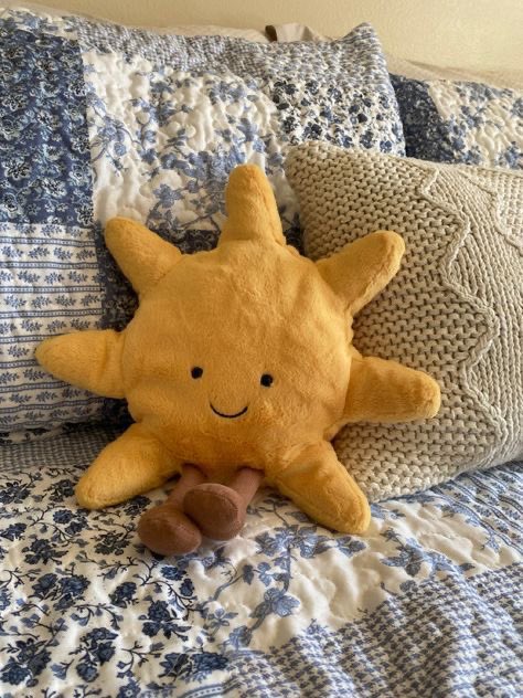 300moods's tweet image. Sun plushie 🌞