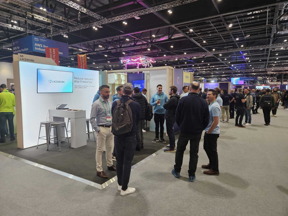 Lacework's tweet photo. We've had an AWS-ome day at #AWSSummit London! 🙌 Thanks to our crew who spent the day showing attendees how @awscloud and Lacework advance #cloudsecurity operations together 💪 Next up - Singapore! #AWS #CloudSecure https://t.co/v8KUjysNjN