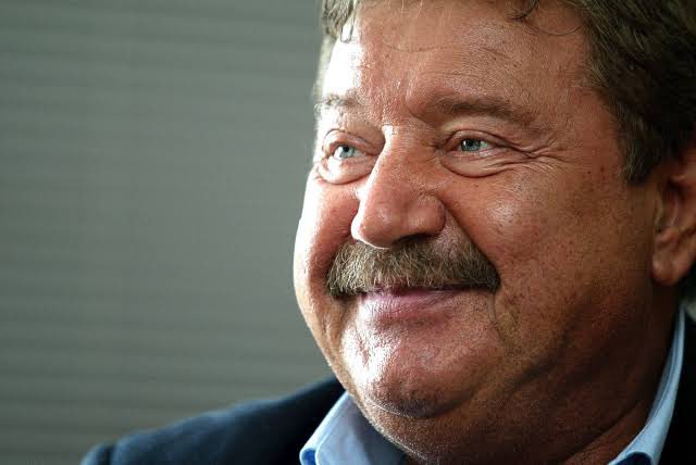 Sevgili Başkanım Mehmet Ali Yılmaz’ın vefatının üzüntüsünü yaşıyorum. 
2000 yılında muhabir olarak başladığım Karadeniz Gazetesinde, 24 yıldır her koşulda desteğini gördüm. Kelimeler kifayetsiz… Allah rahmet eylesin, mekanı cennet olsun🙏 
Seni çok özleyeceğiz Başkanım 🥹