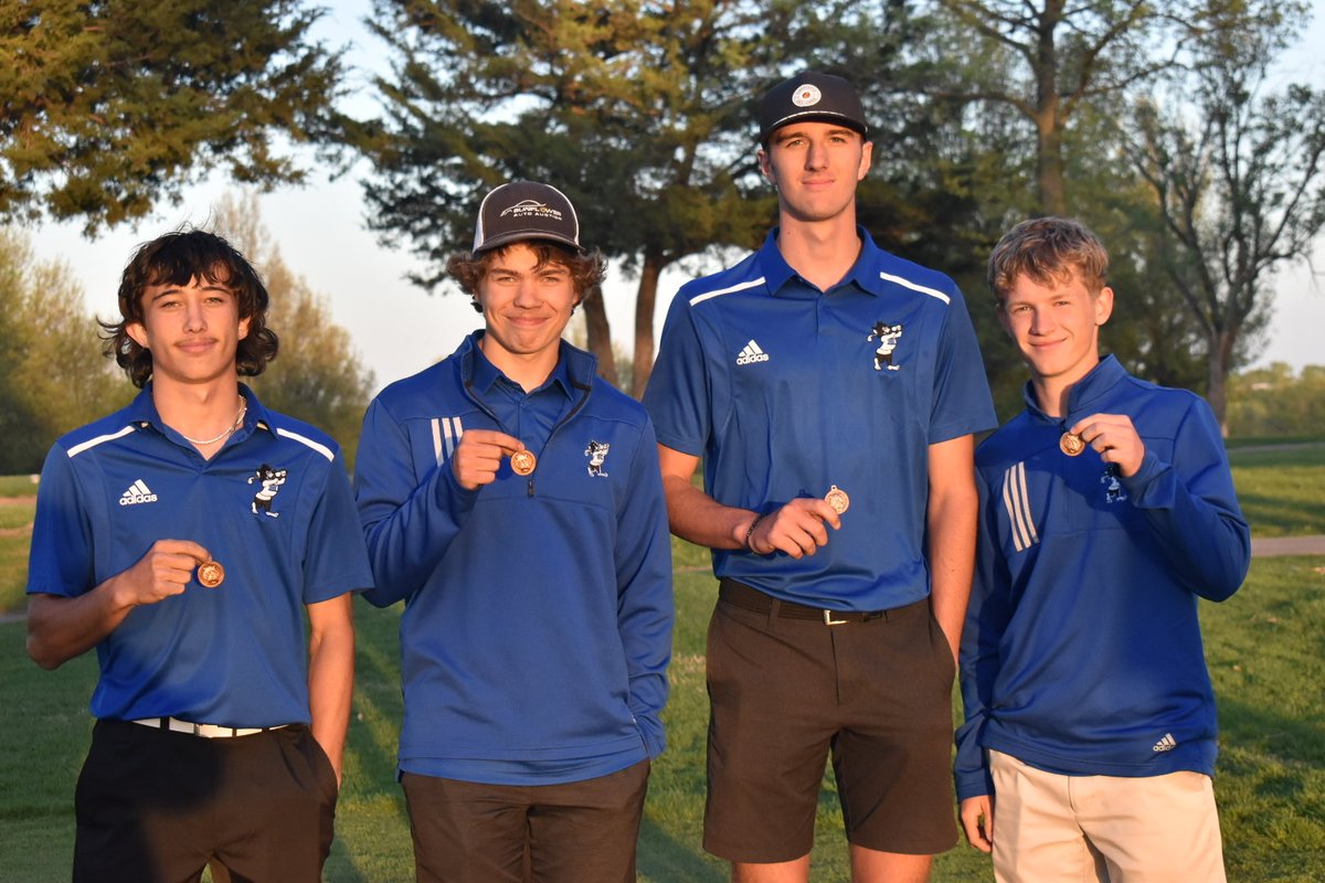 2024 Jeff West Invitational Runners-Up! Season best team score 337.
Medalists:
3rd Brody Meyer (77)
7th Korben Fox (83)
12th Maverick Hug (88)
13th Brody Althof (89)
These guys love golf and the process of improvement! 

highschoolgolfscores.com/ks/screens/tou…
💙🏌️‍♂️⛳️