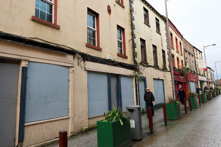 Nobody wants to see Drogheda falling into dereliction; not the public nor the council and certainly not the building owners. One Narrow West Street investor told Drogheda Life about his difficulties getting planning permission droghedalife.com/news/derelicti… via @DroghedaLifecom