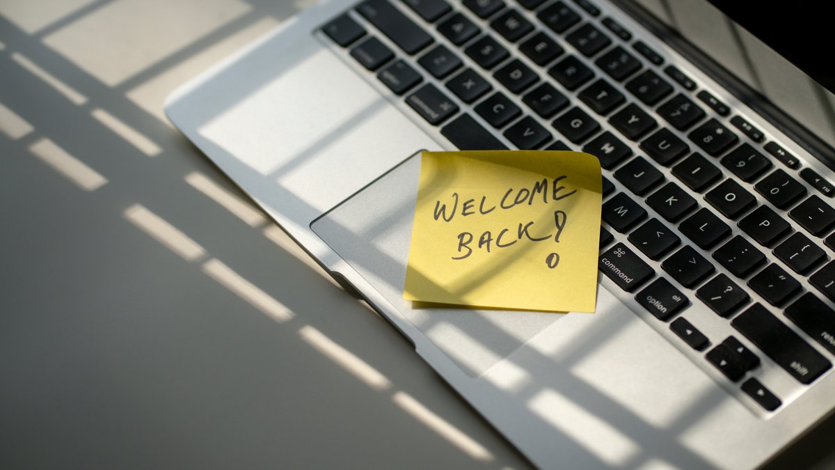 We’re delighted to welcome back Harry Royle, who has returned to his role of Accounts Senior in our Manchester practice, having spent the last 12 months travelling Australia.

We’re glad to have you back, Harry! 😀

#Champion #WelcomeHome