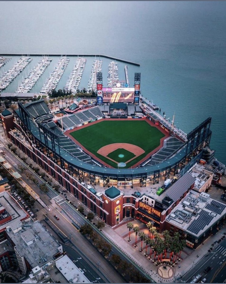 nut_history's tweet photo. Oracle Park https://t.co/jXiwlQZXGS