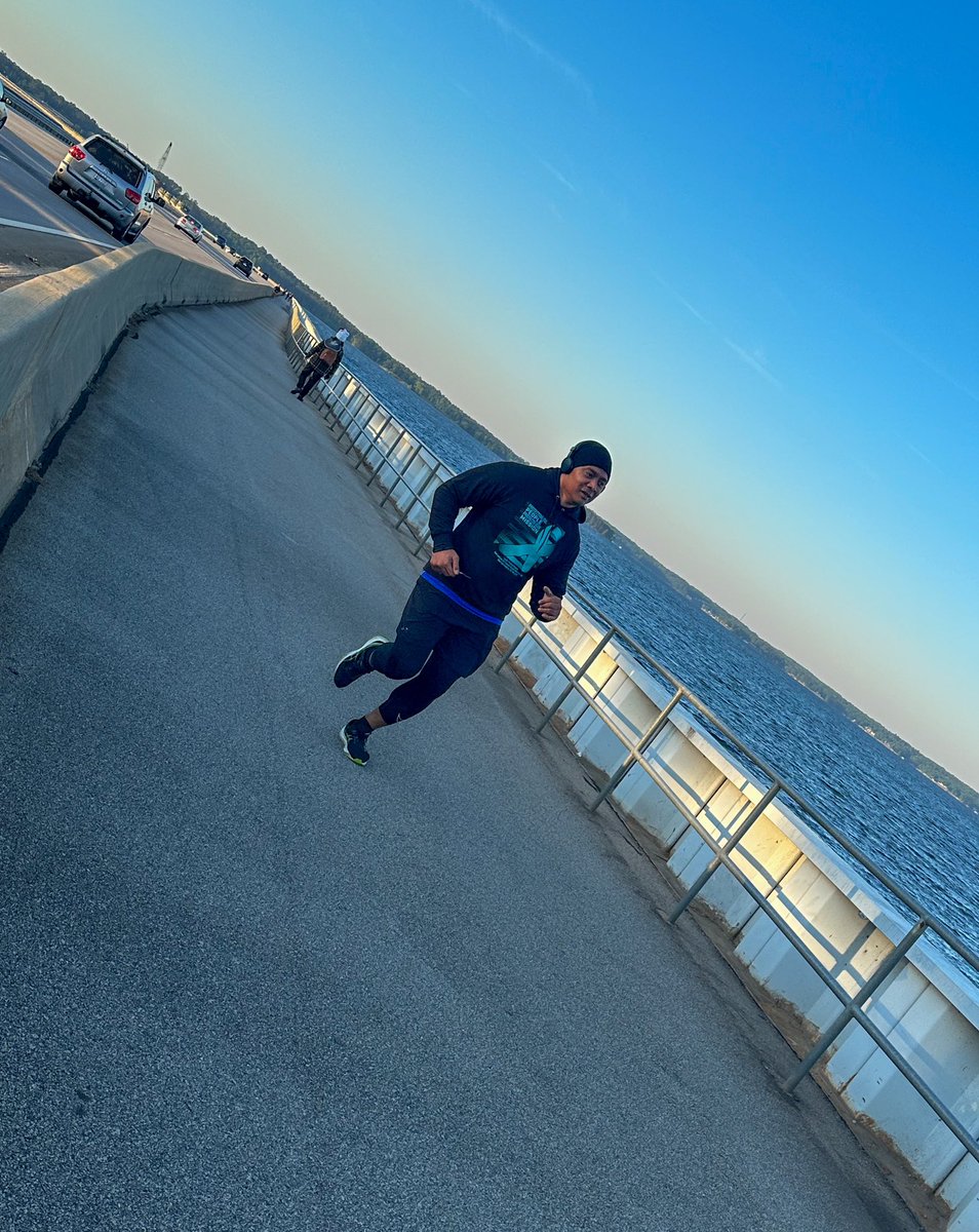 On this #WellnessWednesday let's not forget to give our minds some love too! Leaders from LTB hit the great outdoors for a jog to clear those mental cobwebs, while also raising awareness about Sexual Assualt Awareness Prevention month. #SAAPM #SupportSurvivors #denimday