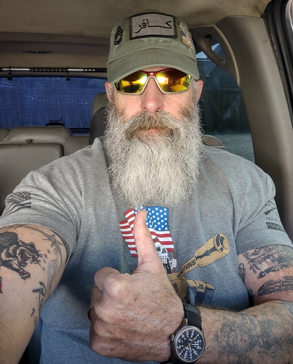 'As long as you are breathing, flowing blood thru your veins, never stop believing that you can do anything'
-Adrian Vandenberg-

 Get your ass out there and make it happen fuckers!
Woooooo-Yaaaaaah!
             👍🇺🇸