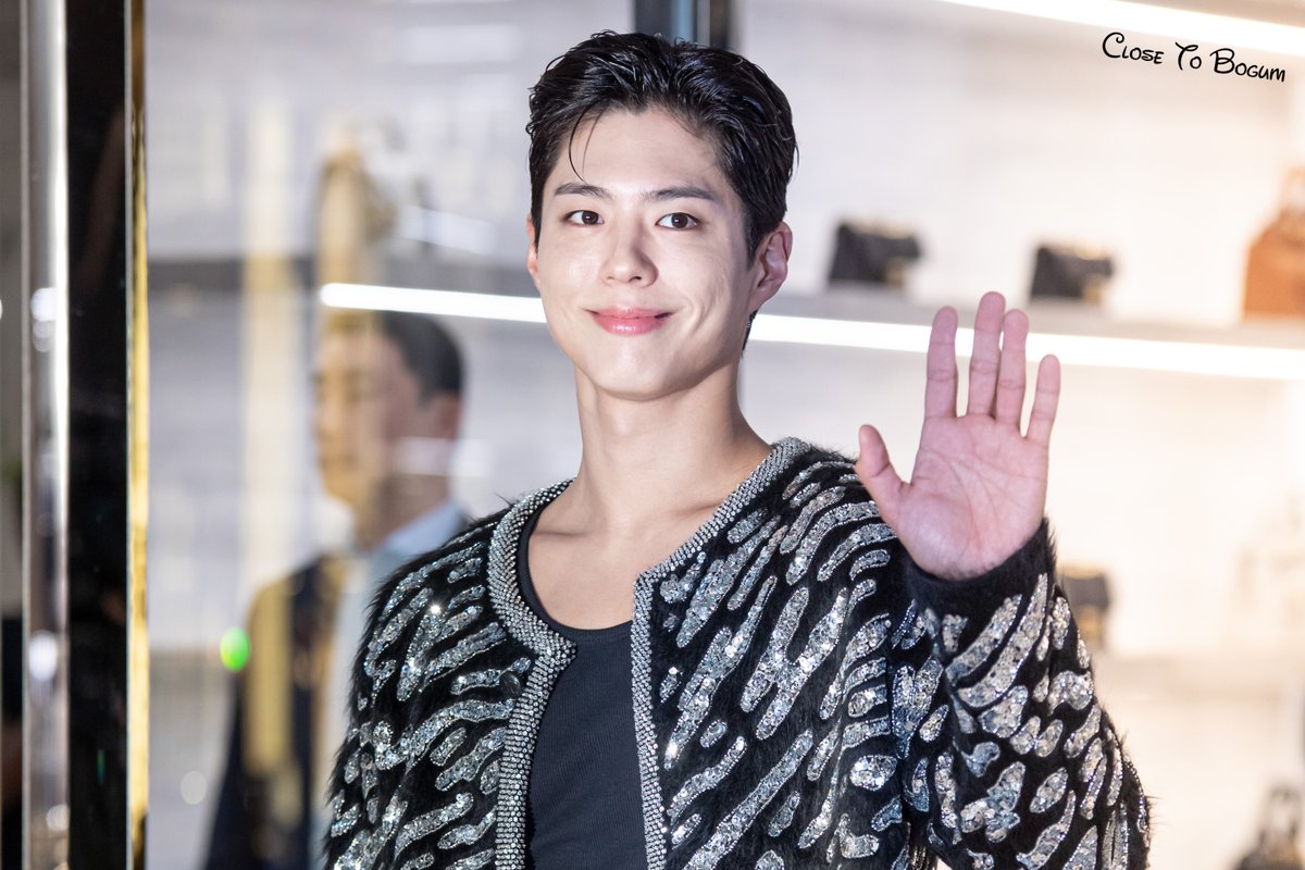 240423 台北101 CELINE活動  
幸福的兩天~~開始想念了!
 #박보검 #ParkBoGum #朴寶劍 #ボゴム