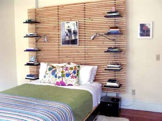 MetLeesburg's tweet photo. Are you looking for ways to save space? Here's a bed headboard that can save you space while looking cozy at the same time.
#SaveSpace
#BaseBoardIdeas
#Cozylooks 
#MetLeesburg https://t.co/LRHxiVRB5S