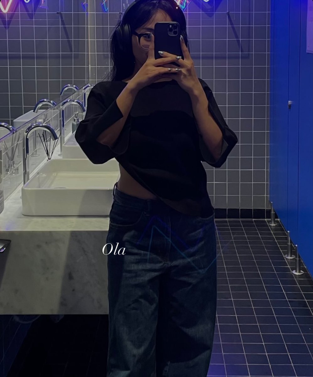 pritasariws's tweet photo. Reply pake recent emoji kamu, nanti aku dm https://t.co/mzKj1SFOgY