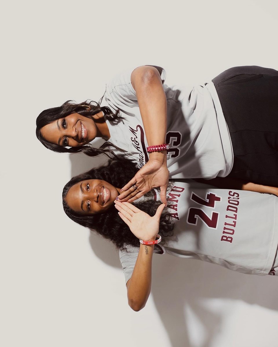 LaurynAshleyP's tweet photo. a great day to be a bulldog ya heard https://t.co/0orUnTpEO7