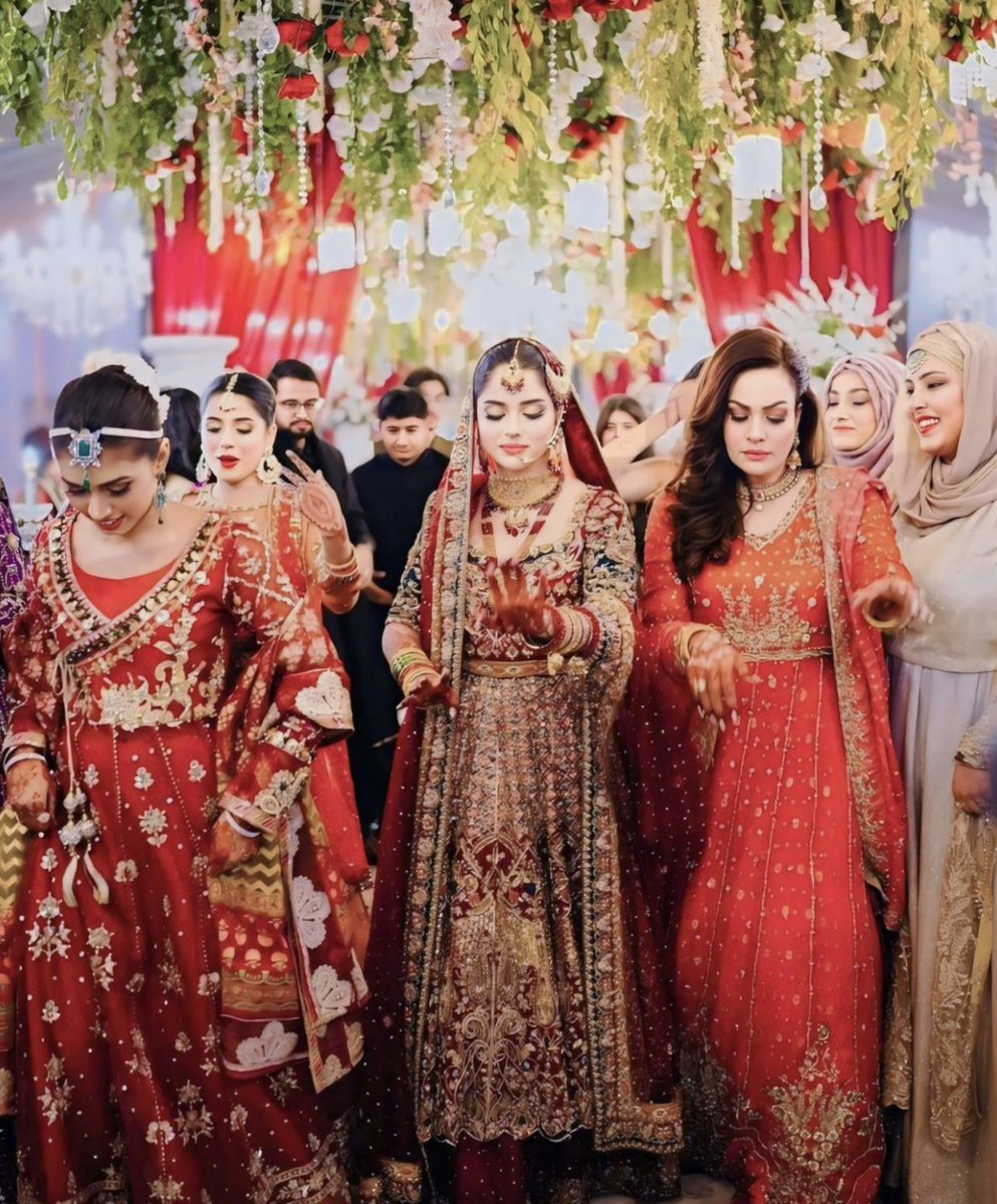 Sadia Imam at the wedding ceremony of her niece Lama Imam. 

#sadiaimam #lamaimam #pakistanicelebrities