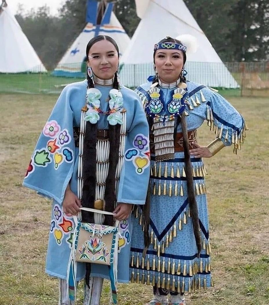 Native American💛 tweet media